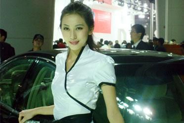 有车一族报道:《第七届广州国际汽车展览会》精彩盛况