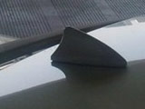 丰田威驰改装鲨鱼鳍天线改装过程