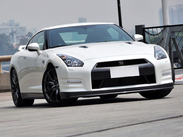 2013款日产GT-R 动力达570马力