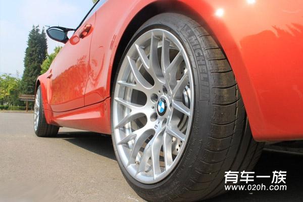 宝马M系怎么样？橙色BMW 1M作业与用车口碑评价