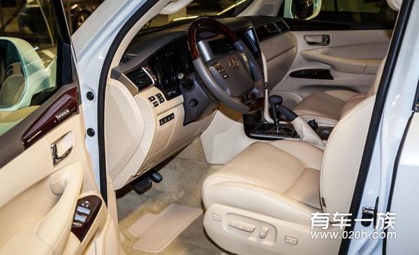 国外雷克萨斯2013款LX570提车作业