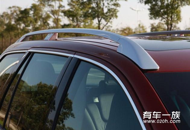 红色沃尔沃XC90_T5豪华版提车作业与优缺点评价
