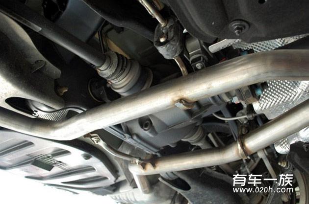 奔驰E260L改装E300L排气作业