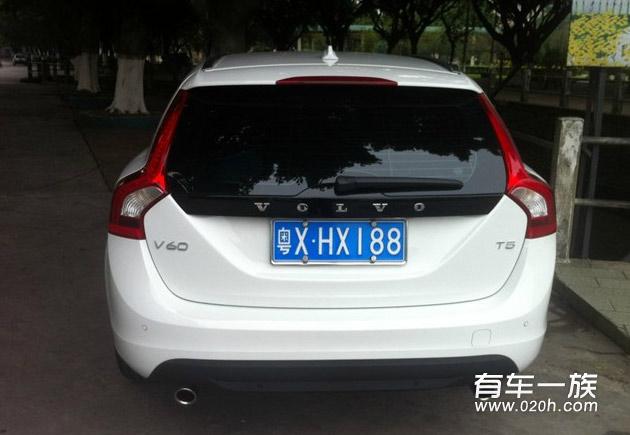 沃尔沃V60改装方向盘亮片亮条与装饰作业