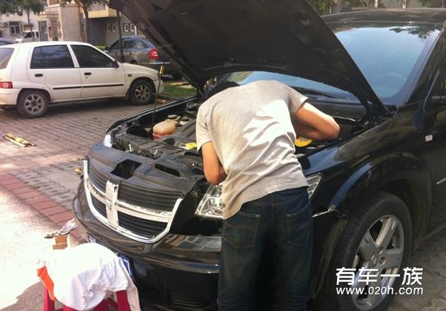 道奇酷威改装灯光作业 各款双光透镜优劣点评