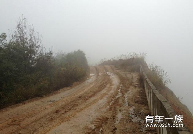 猎豹奇兵越野性能怎么样？雨天猎豹奇兵性能测试