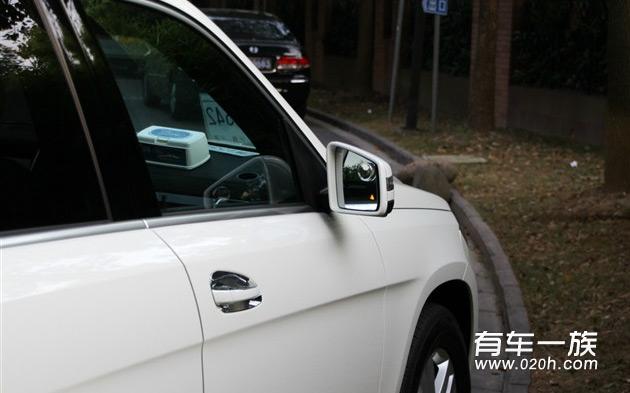 13款柴油美规奔驰GL350评价感受提车价格保养装饰费用