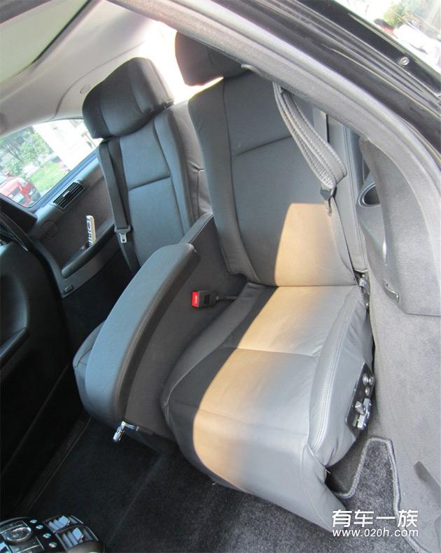 奔驰R350改装车内座椅空间 法国劲浪音响电视