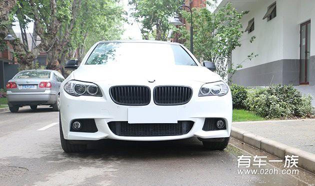 白色宝马535Li改装M-Tech包围与车主试驾评价感受