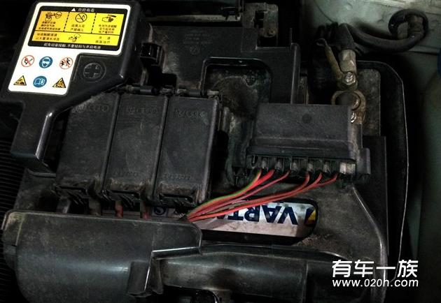 1.6POLO用什么机油？5万公里POLO保养与换轮胎作业