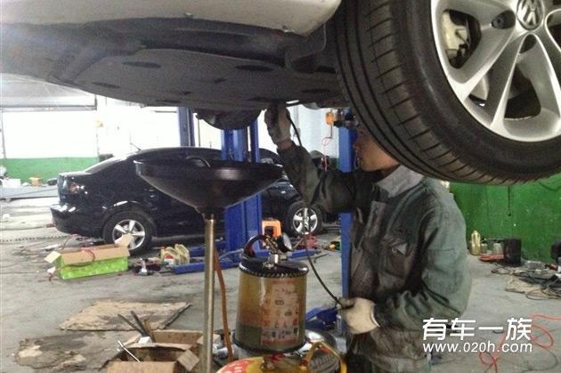 用车3万公里大众CC保养作业与价格 换张紧器洗节气门 