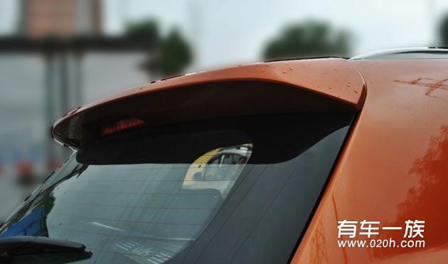 1.6橙色现代IX25提车作业提车价格内饰外观实拍选车过程