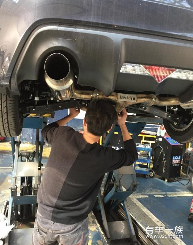 金属灰色MT丰田86提车作业 改装中尾段排气