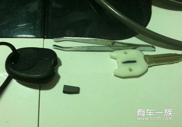 现代朗动改装遥控车钥匙拷贝复制