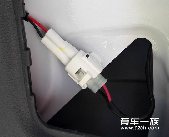 长安cs75改装LED示宽灯倒车灯