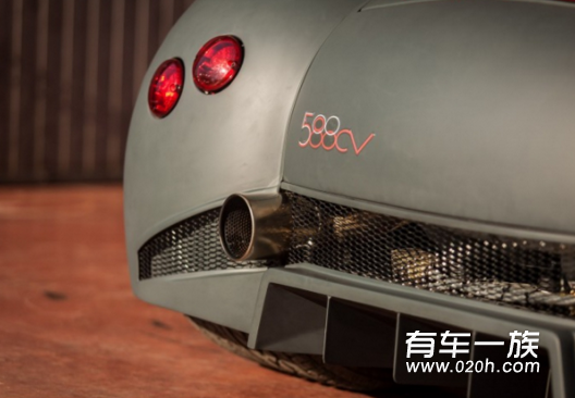 菲亚特500搭载兰博基尼V12发动机