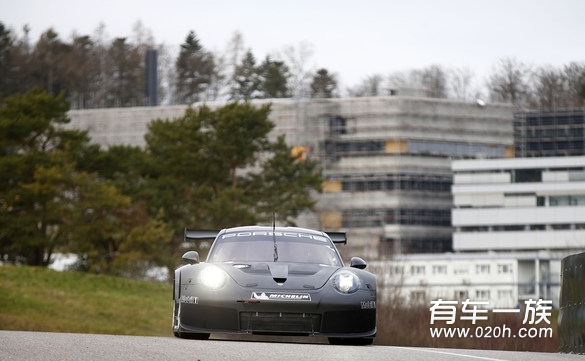 2017新款保时捷911 GTE/GTLM赛车官图首登亮相