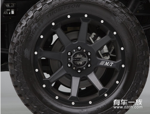 Roush改装福特F-150车型 更加狂野