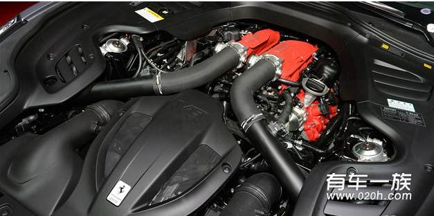 法拉利GTC4Lusso T亮相 后驱/搭3.9T引擎