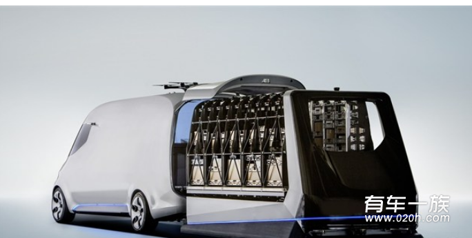 搭载无人机的大面包 奔驰Van商务概念车