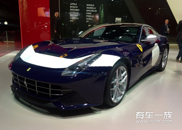 2016巴黎车展法拉利F12berlinetta The Stirling亮相