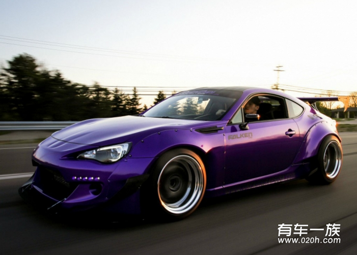 斯巴鲁 BRZ Rocket Bunny V2外包围改装