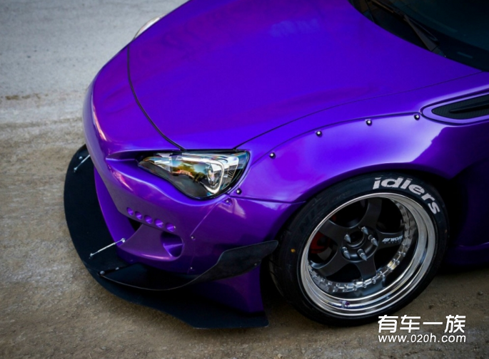 斯巴鲁 BRZ Rocket Bunny V2外包围改装