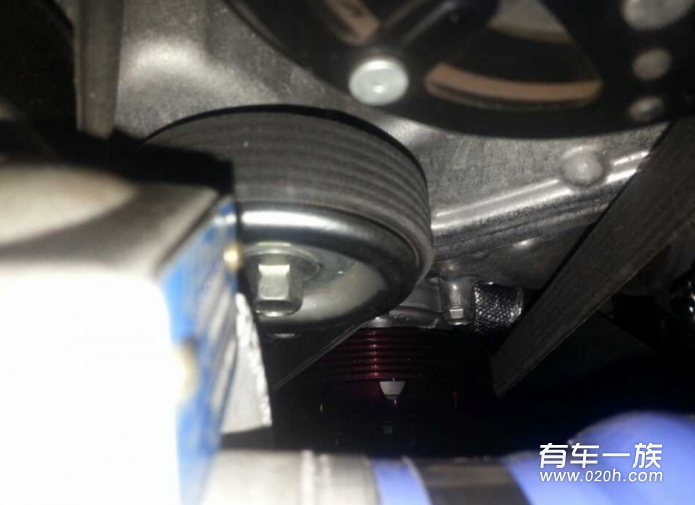 斯巴鲁BRZ安装GREDDY涡轮增压套件和VANHO