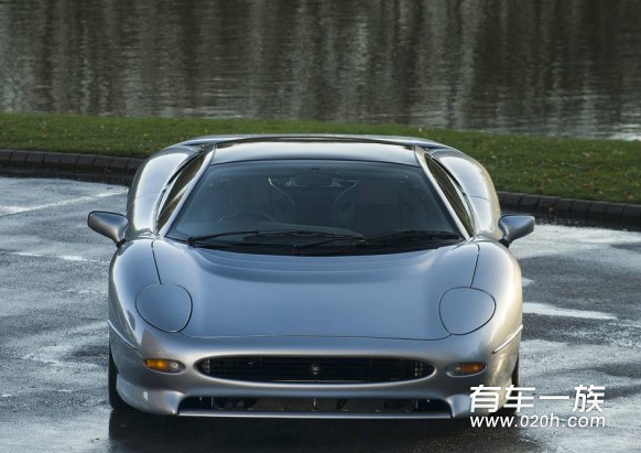 优雅惊艳的捷豹XJ220改装