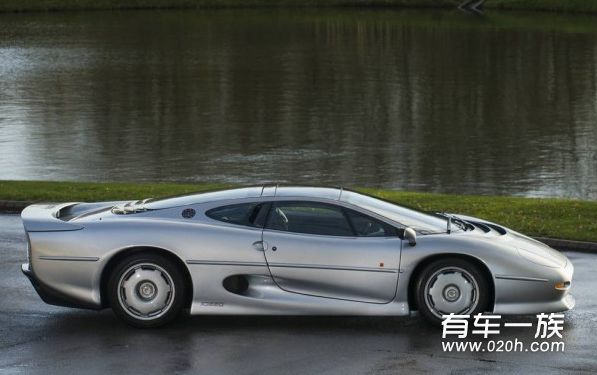 优雅惊艳的捷豹XJ220改装