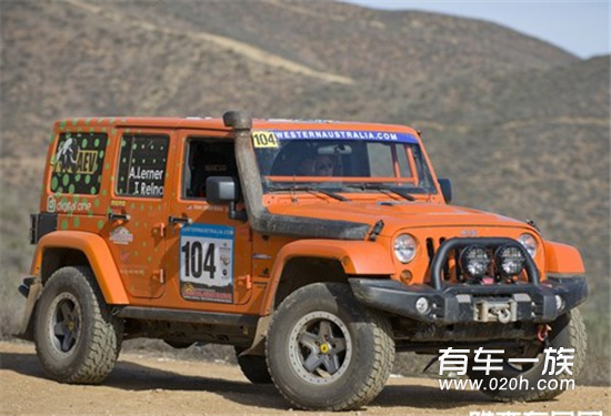 改装版Jeep牧马人 要跋山涉水必须靠它