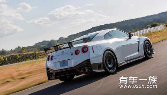 最强改装 百公里加速2.4秒Nismo GT-R R35