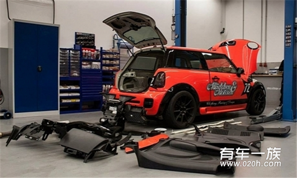 MINI Cooper JCW暴改 2.0T引擎/双离合