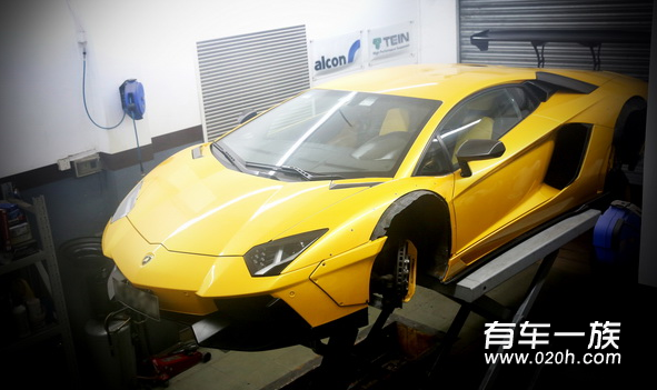 神坛级大牛 LB宽体兰博基尼Aventador 