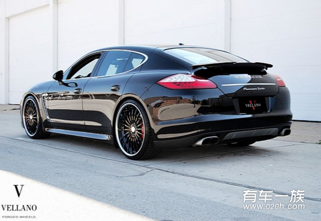 保时捷Panamera Turbo改装轮毂美学