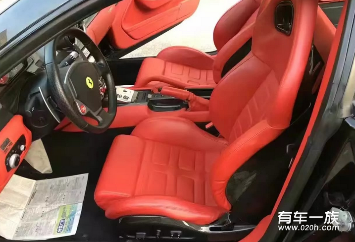 2010款法拉利599GTB 黑外红内极品车况
