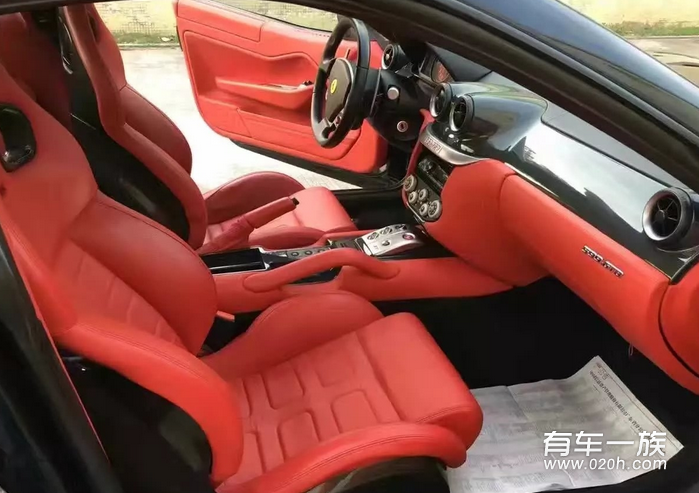 2010款法拉利599GTB 黑外红内极品车况