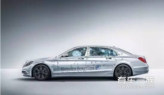 沙特国王访华带两辆五吨的奔驰S600改装车