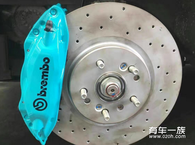 本田奥德赛改装意大利brembo活塞刹车