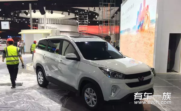 五菱宏光首款SUV亮相2017上海车展 国民SUV？