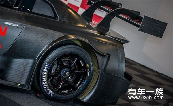 日产GTR赛车改装 征战超级GT500比赛