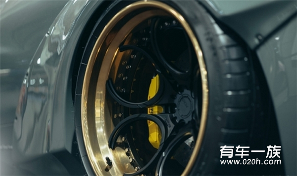 法拉利458Spider改装鉴赏 ADV1轮毂加装