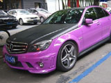 奔驰C63 AMG改装车 紫色与碳纤维打造的车身